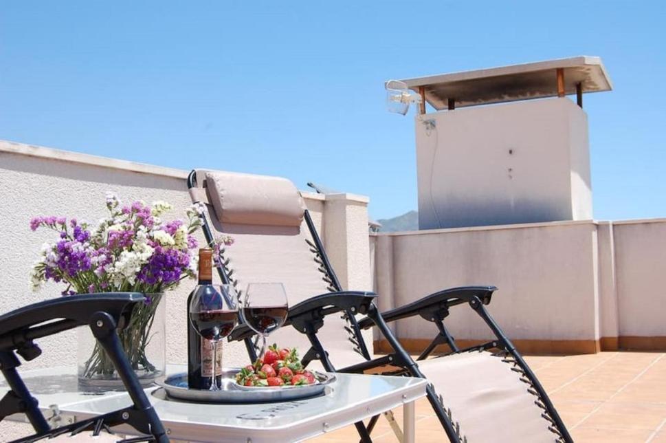 Fantastic 1 Bedroom Apartment In The Centre Of Nerja Luaran gambar